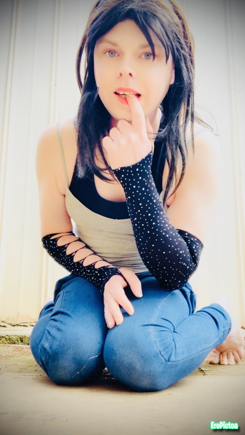Pissy pants sissy 🌊🖕😈 photo featuring anal - Part 9