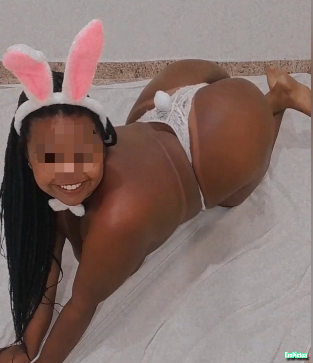 Morena cavala photo featuring Mulata