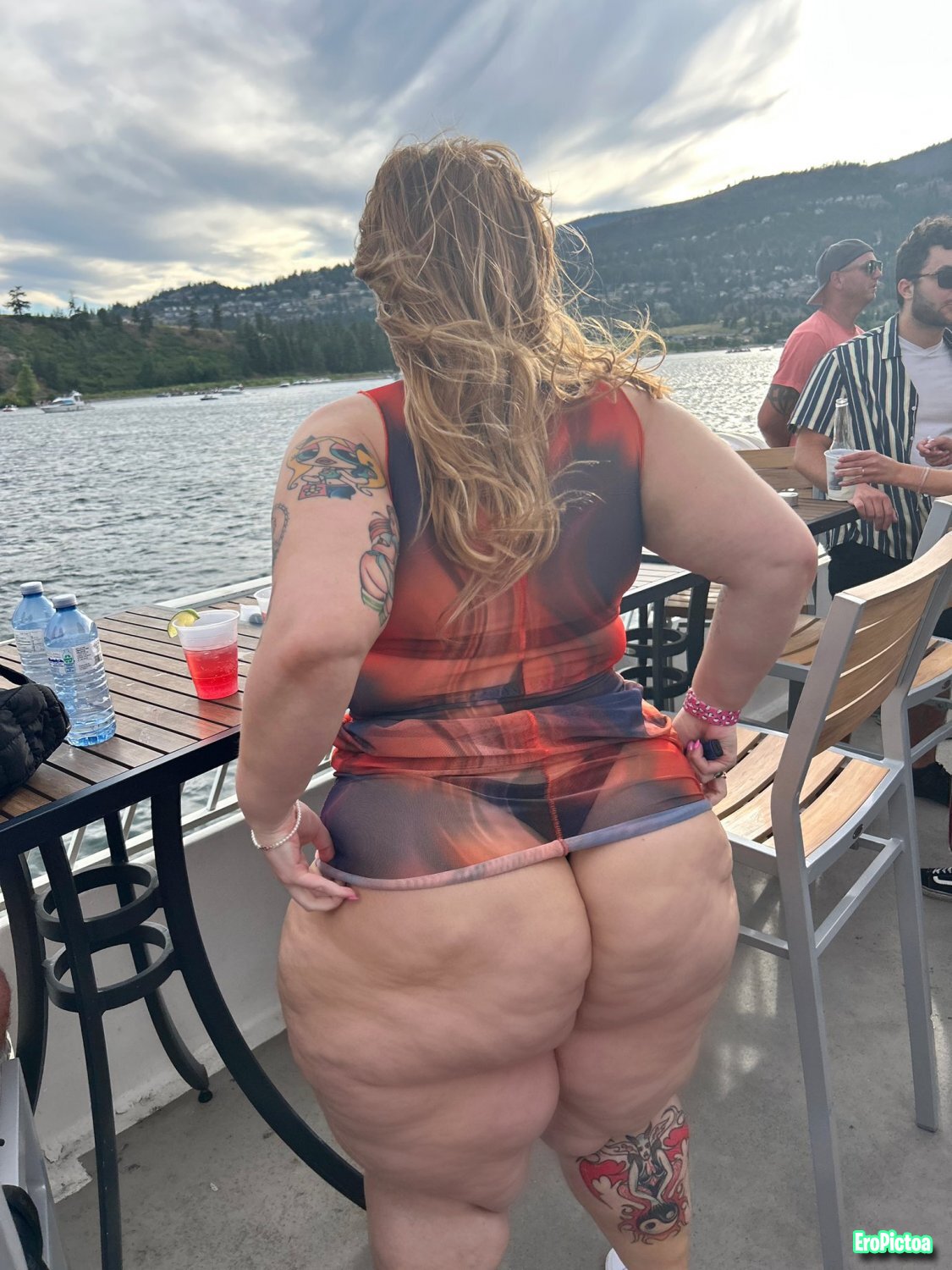 Extremely thicc photo featuring Big ass - Part 12