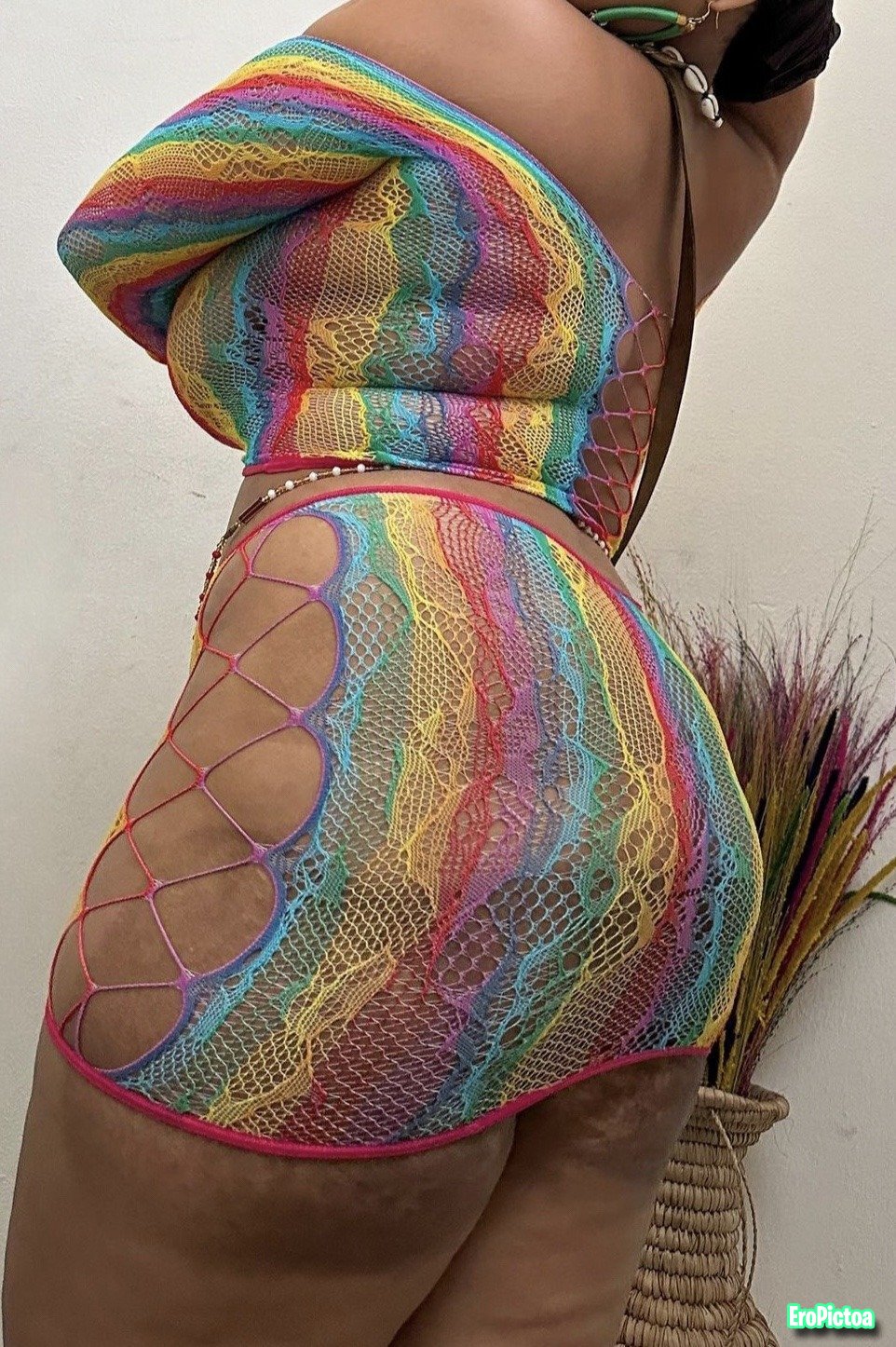 Extreme Cleavage 2 photo featuring Ebony - Part 3
