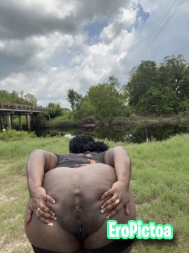 Public BBW Ebony Going Crazy At Work 🤯 photo - Part 23