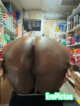 Public BBW Ebony Going Crazy At Work 🤯 photo - Part 25