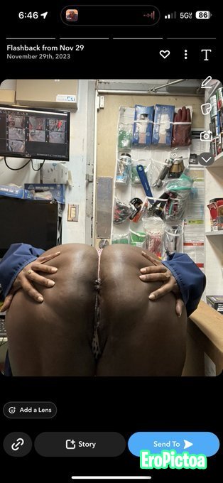 Public BBW Ebony Going Crazy At Work 🤯 photo - Part 10
