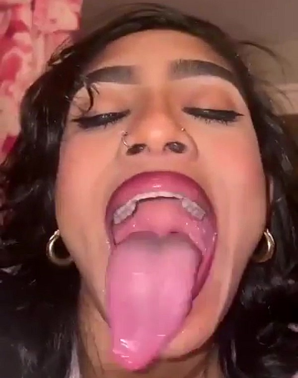 Thumbnail for Nut pulling joi