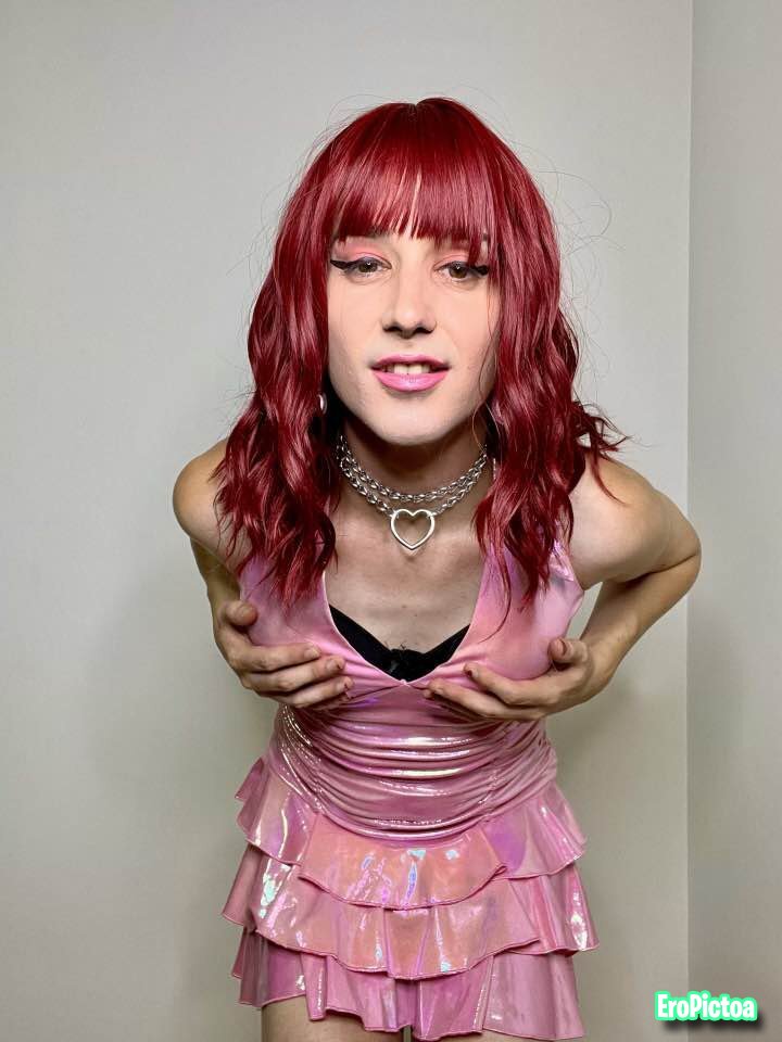 Sissy Tania, Spanish exposure whore photo featuring tele - Part 6