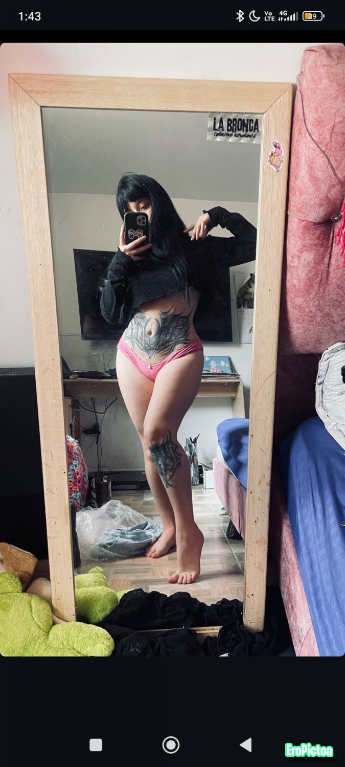 Colombia 2 photo featuring Twitter - Part 63
