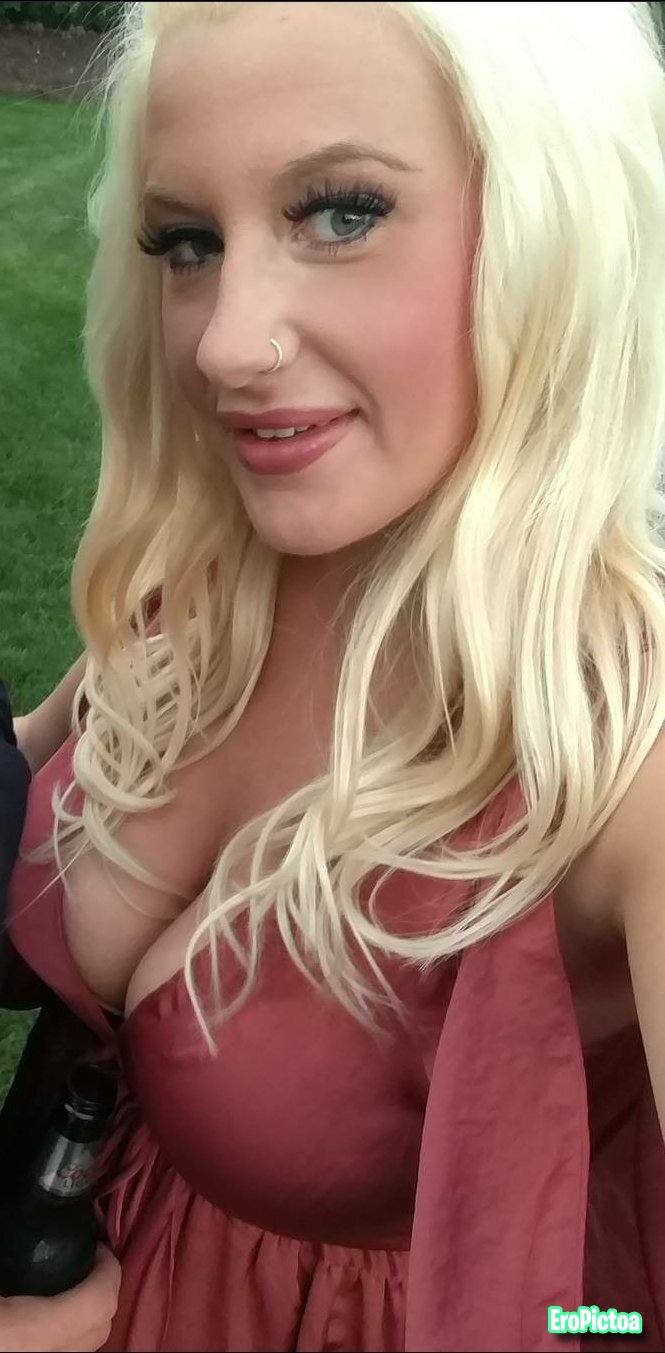 Tasty bimbo goon session photo featuring Big tits
