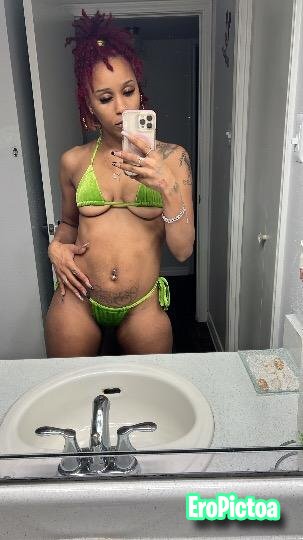 $napch@+ fre@k nudeZ photo featuring lil booty