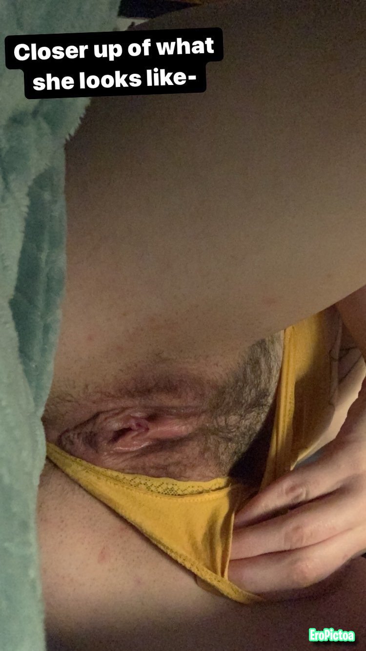 All random Tinder/Bumble whores photo featuring exposed - Part 4