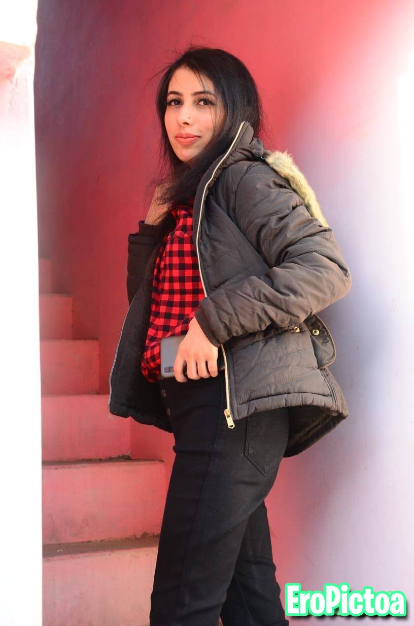 Pakistani zara whore photo featuring Pakistani