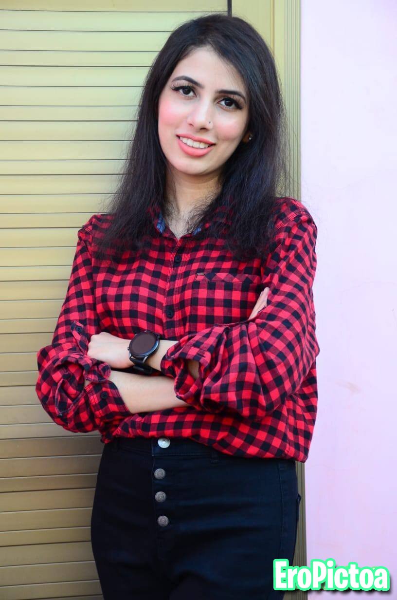 Zara Pakistani whore photo featuring Pakistani
