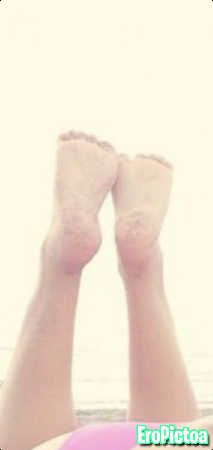 Feet photo - Part 3