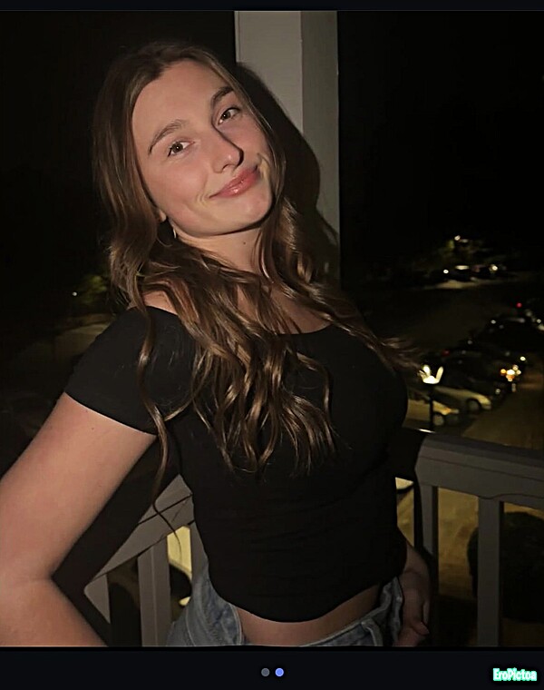 Thumbnail for Hottest ai titty drop
