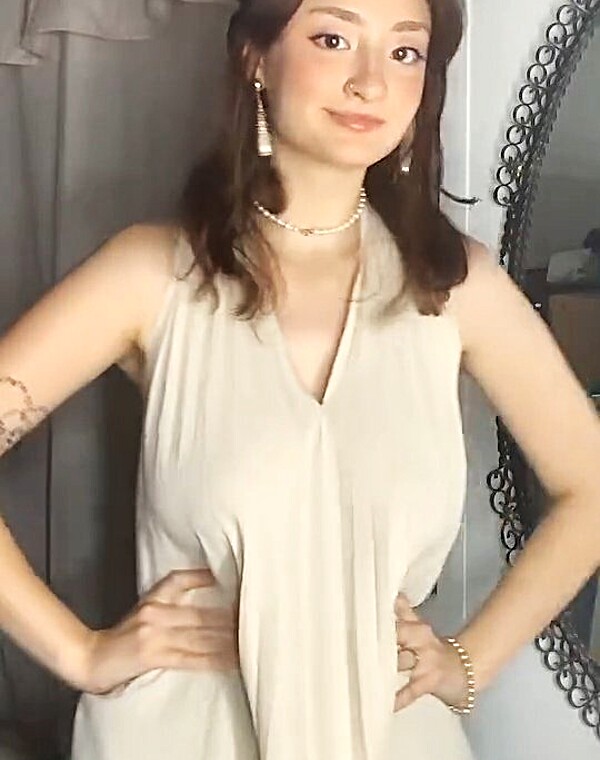 Thumbnail for Busty Friend AI Nudes 92 unlucid(dot)ai/r/PKK600PT1U