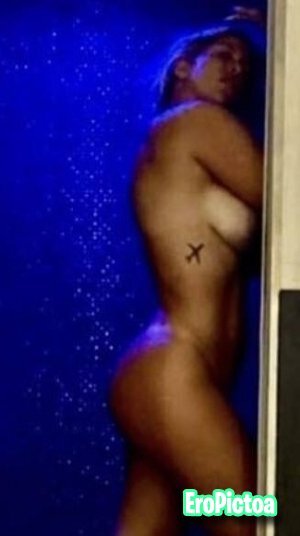 Wanda nara photo featuring Only - Part 17
