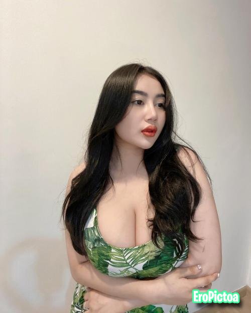 Busty Indo Celeb photo featuring celeb - Part 10